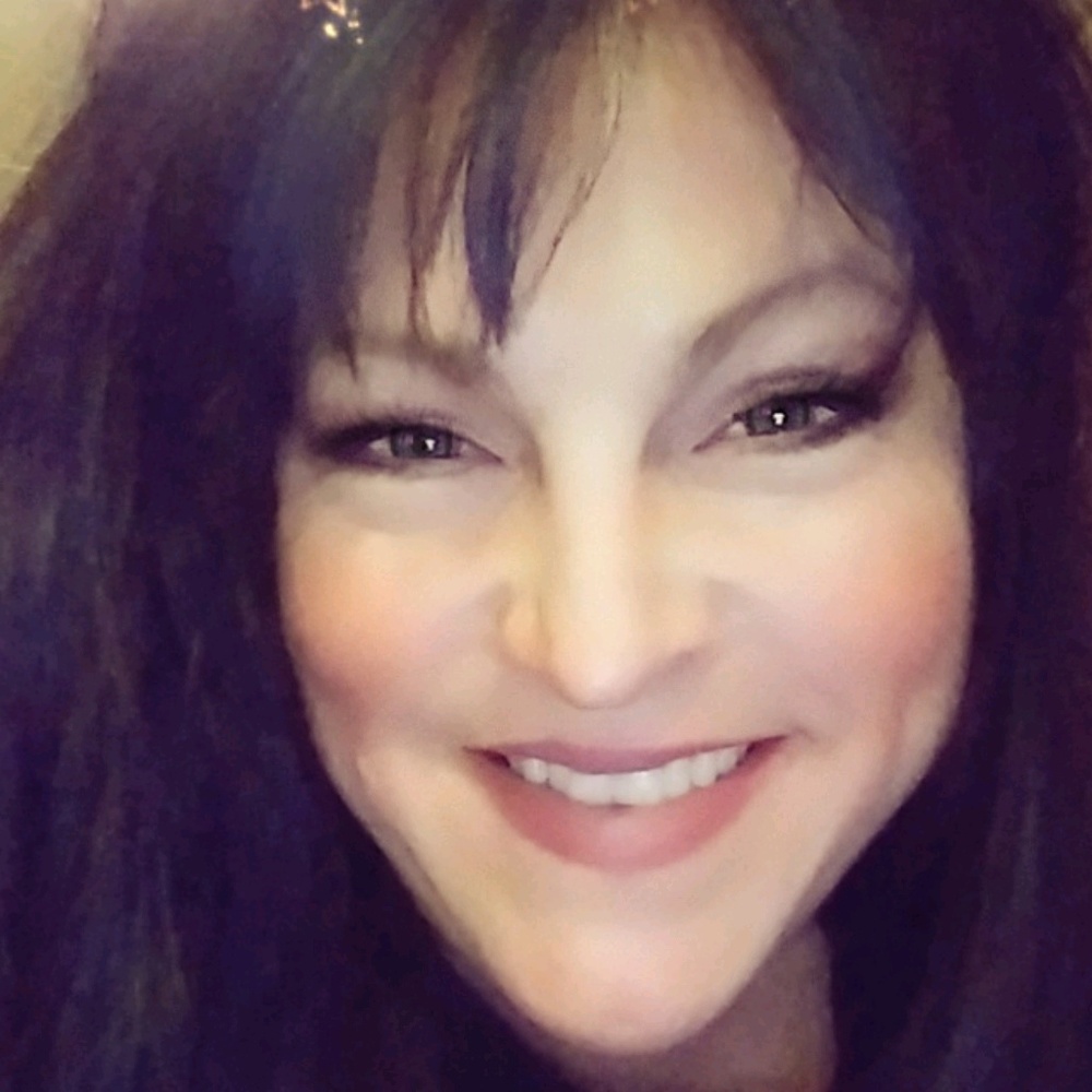 Meet your Posher, Jen